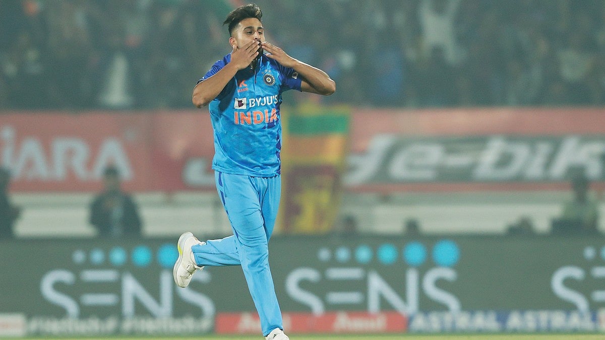 <div class="paragraphs"><p>India vs Sri Lanka: Umran Malik clocked 156 kmph in the first ODI.</p></div>