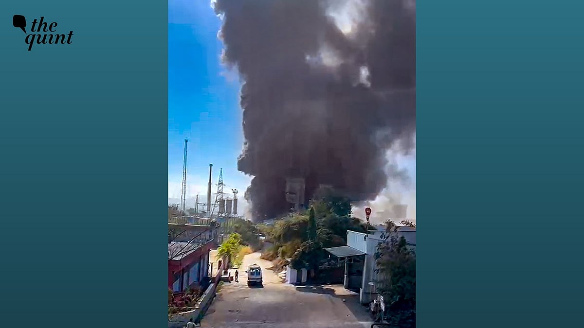<div class="paragraphs"><p>One person died and fourteen were injured after an explosion a chemical company in Maharashtra’s Nashik district on Sunday, 1 January.</p></div>