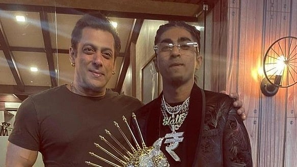 <div class="paragraphs"><p>MC Stan Wins Bigg Boss 16, Shiv Thakare is First Runner-up</p></div>