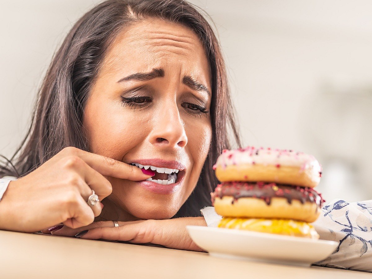 <div class="paragraphs"><p>foods to manage sugar cravings easily</p></div>