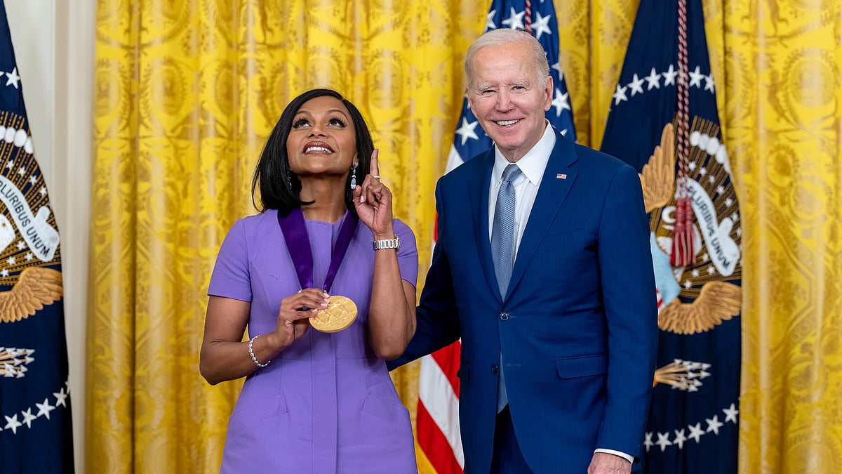 <div class="paragraphs"><p>Mindy Kaling and Joe Biden. </p></div>