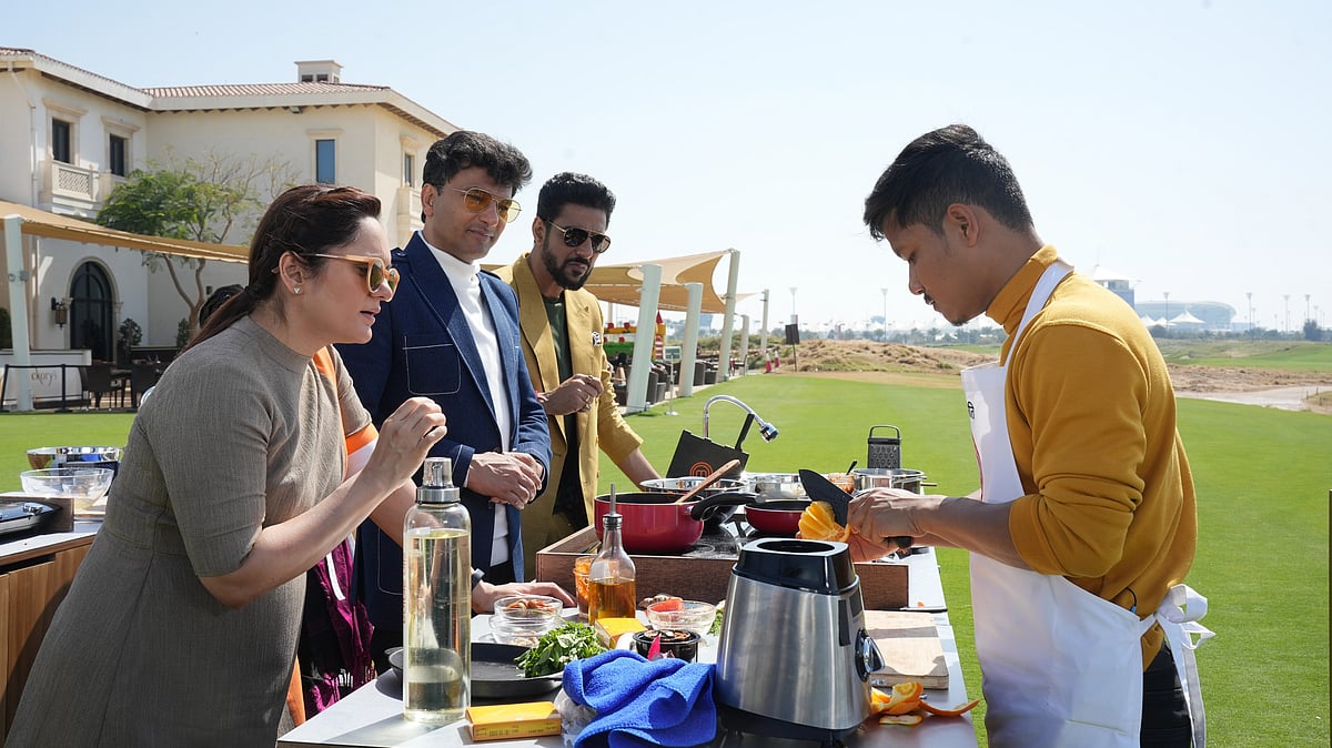 <div class="paragraphs"><p>At the Yas Island</p></div>