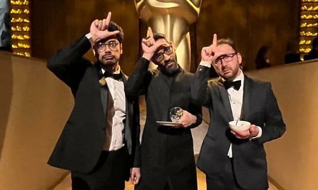 <div class="paragraphs"><p>Shaunak Sen Pens Note After Oscar Loss. </p></div>