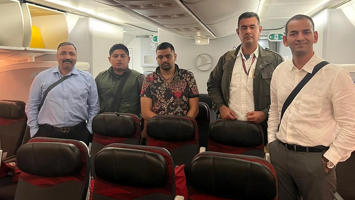 <div class="paragraphs"><p>Deepak 'Boxer', who is a part of the Lawrence Bishnoi gang, was brought back to India from Mexico by the Special Cell of the Delhi Police on April 5. He was found in Mexico’s Cancun.</p></div>