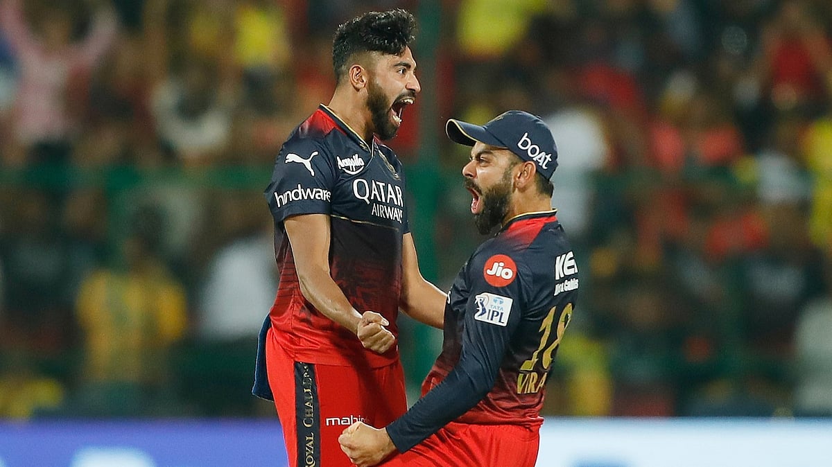 <div class="paragraphs"><p>IPL2023: Royal Challengers Bangalore batter Virat Kohli has been fined 10% of his match fee for breaching code of conduct.</p></div>