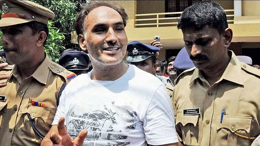<div class="paragraphs"><p>Notorious 'superthief' Bunty <em>chor</em> alias Devinder Singh was arrested by the Delhi Police from Kanpur in Uttar Pradesh on 14 April.&nbsp;</p></div>