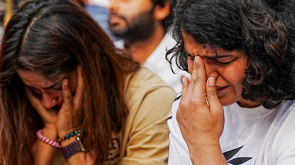 <div class="paragraphs"><p>Sakshi Malik and Vinesh Phogat returned to protest against Brij Bhushan Sharan Singh on Sunday, 23 April.</p></div>