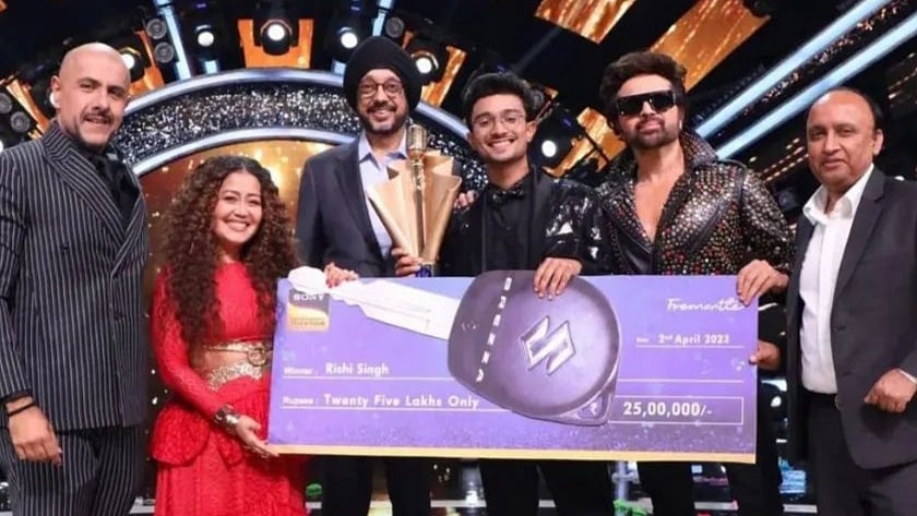 <div class="paragraphs"><p>Rishi Singh wins Indian Idol 13.</p></div>