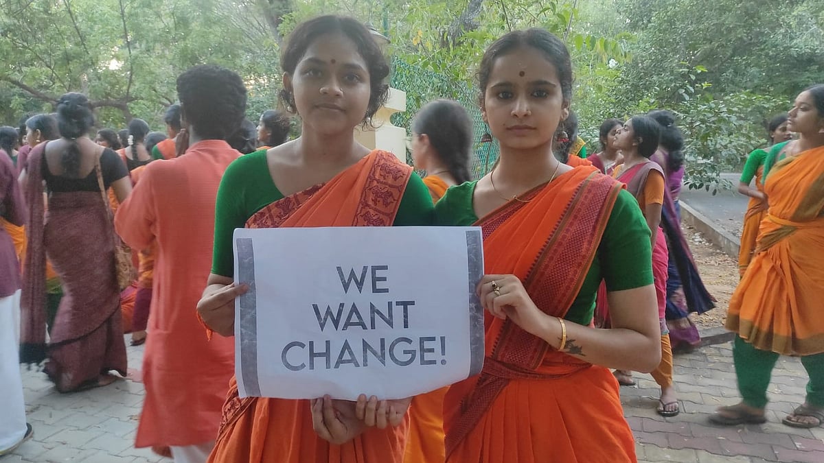 <div class="paragraphs"><p>A still from student protests on 30 March at Kalakshetra Foundation</p></div>