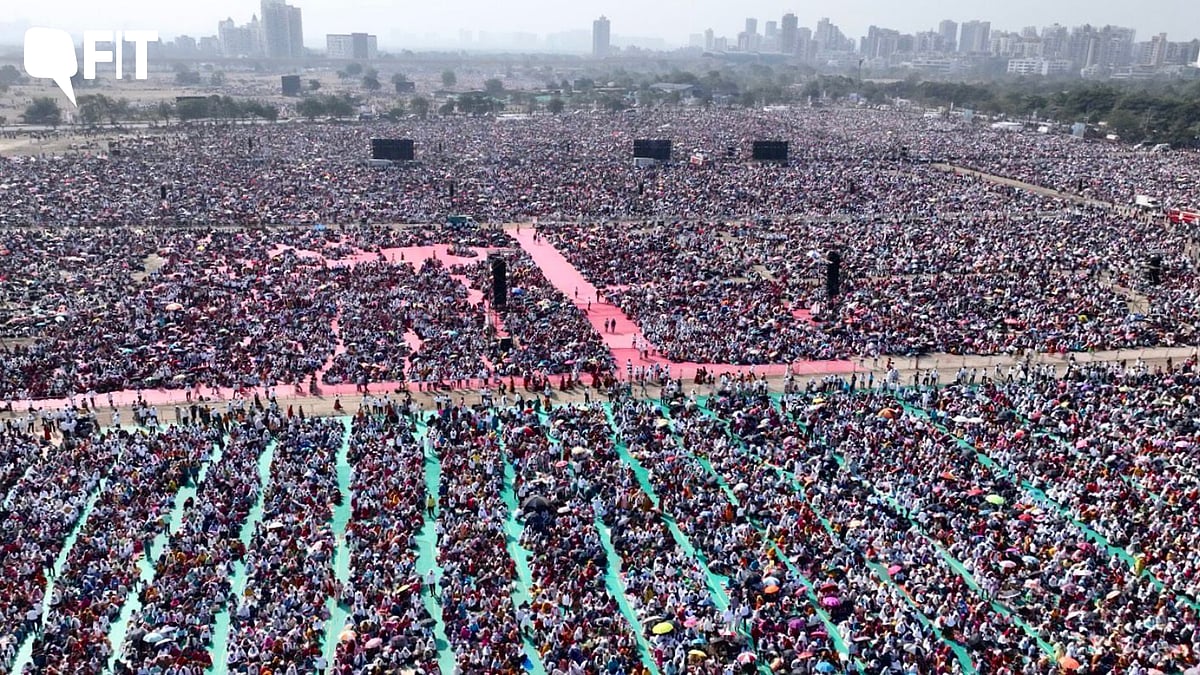 <div class="paragraphs"><p>The event was attended by lakhs of people in a packed ground with no shade. </p></div>