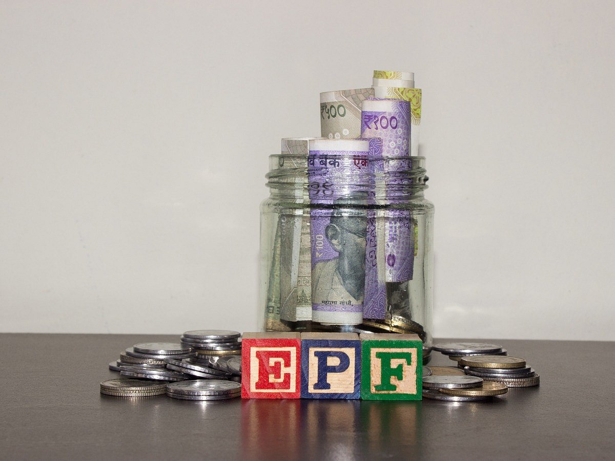 <div class="paragraphs"><p>Know how to apply for EPF Loan online</p></div>