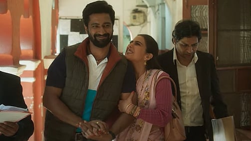 <div class="paragraphs"><p>Vicky Kaushal and Sara Ali Khan in a still from <em>Zara Hatke Zara Bachke.</em></p></div>