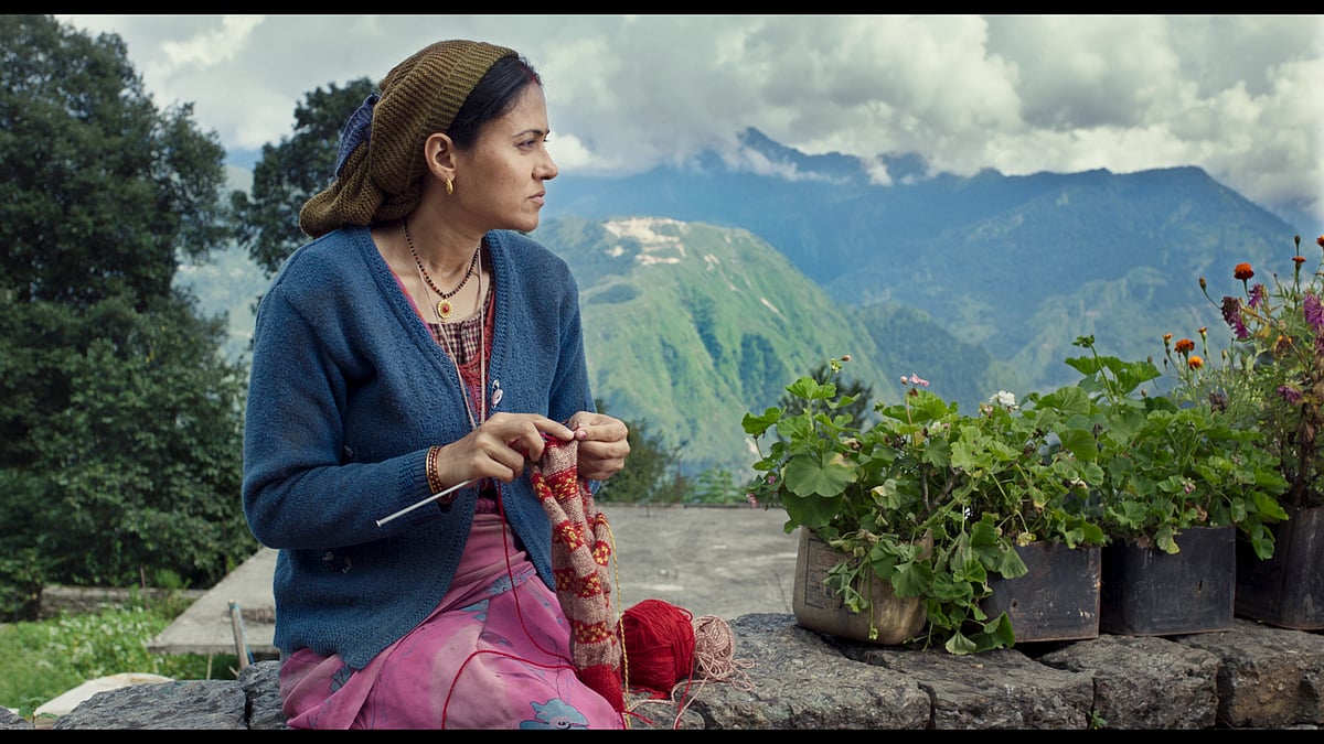 <div class="paragraphs"><p>Still from the film <em>Fire in the Mountains</em>.</p></div>