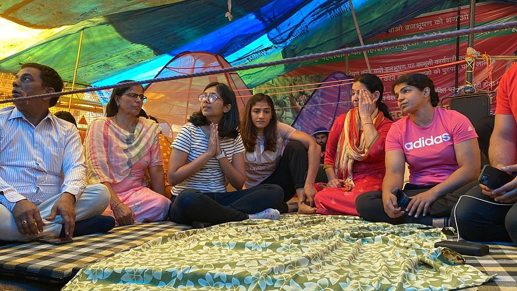 <div class="paragraphs"><p>Prominent wrestlers have been sitting on a&nbsp;dharna at jantar Mantar since 23 April, seeking action against Wrestling Federation of India (WFI) chief Brij Bhushan Sharan Singh, who has been accused of&nbsp;<a href="https://www.thequint.com/sports/wrestling/billionaire-industrialist-backing-wrestlers-protest-says-sidelined-wfi-chief-brij-bhushan-sharan-singh">sexual harassment</a>&nbsp;by multiple women, including a minor.</p></div>