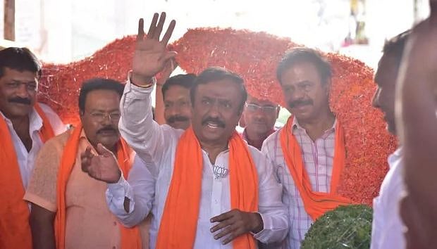 <div class="paragraphs"><p>Ramamurthy got 57,797 votes winning with a narrow margin against Congress's Sowmya Reddy who got 57,781 votes.</p></div>