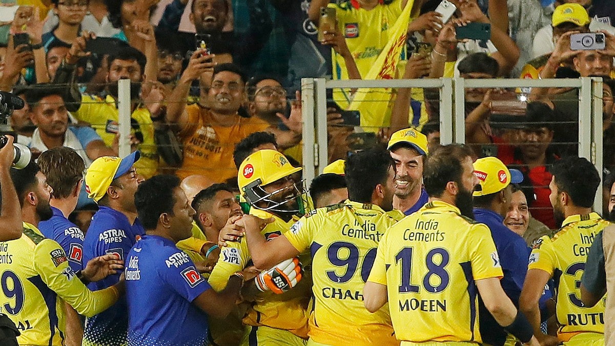 <div class="paragraphs"><p>CSK Vs GT Live Score, IPL 2023 Final, Chennai Super Kings vs Gujarat Titans Live Updates</p></div>