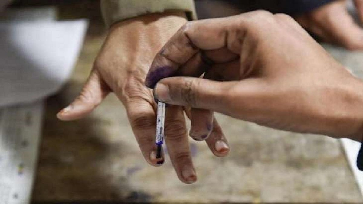 <div class="paragraphs"><p>KSTDC's Mayura Hotels plans to give 50 per cent discount for voters of Karnataka polls</p></div>