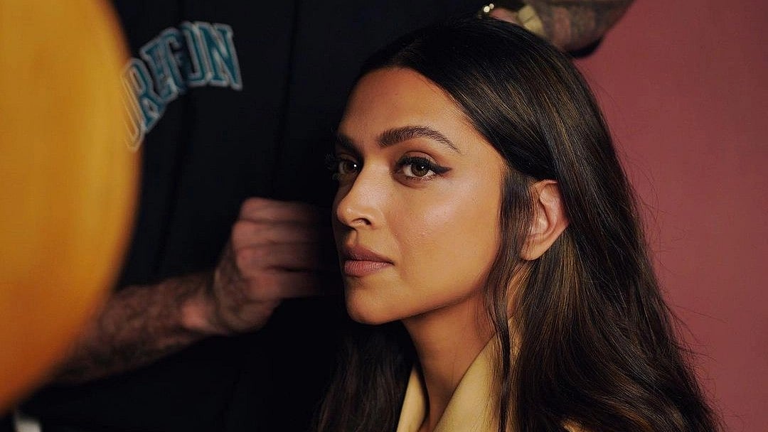 <div class="paragraphs"><p>Deepika Padukone opens up about her relationship with Ranbir Kapoor.</p></div>
