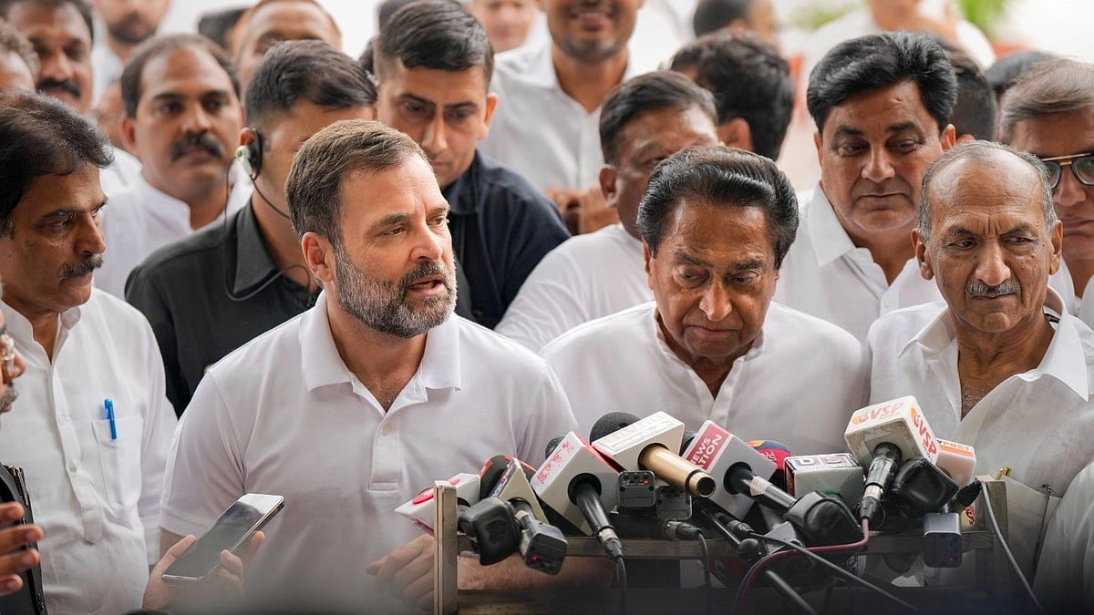 <div class="paragraphs"><p>Senior Congress leader Rahul Gandhi and former Madhya Pradesh chief minister Kamal Nath on Monday, 29 May.</p></div>