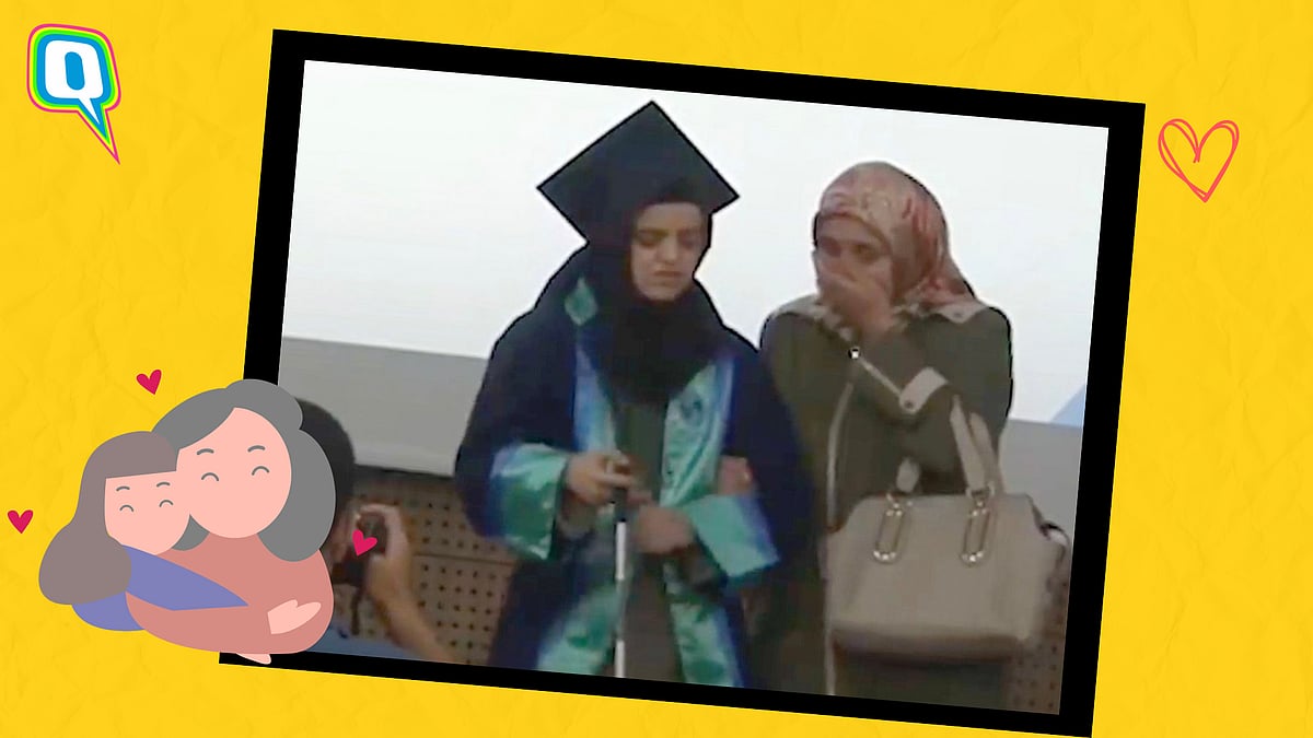 <div class="paragraphs"><p>The picture is from 2018.The graduation ceremony took place at The University of Sakarya in Turkey</p></div>