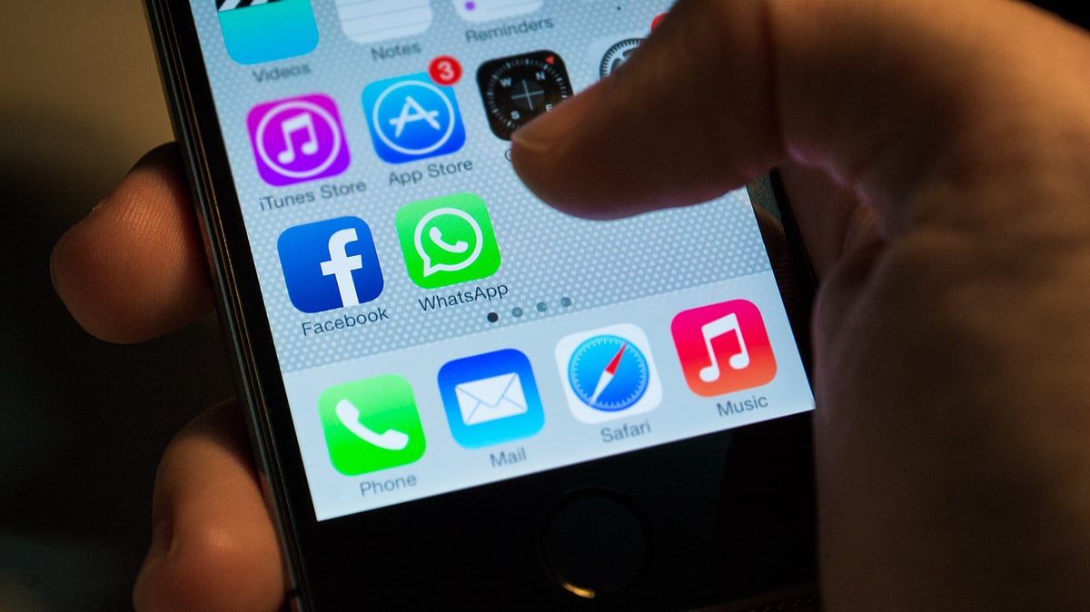 <div class="paragraphs"><p>Know the methods to read messages secretly on WhatsApp here.</p></div>