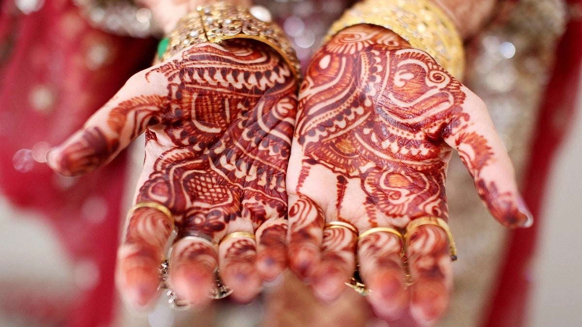 <div class="paragraphs"><p>Amazing Mehndi Designs for Eid-ul Adha or Bakra Eid 2023 that everyone must try.</p></div>