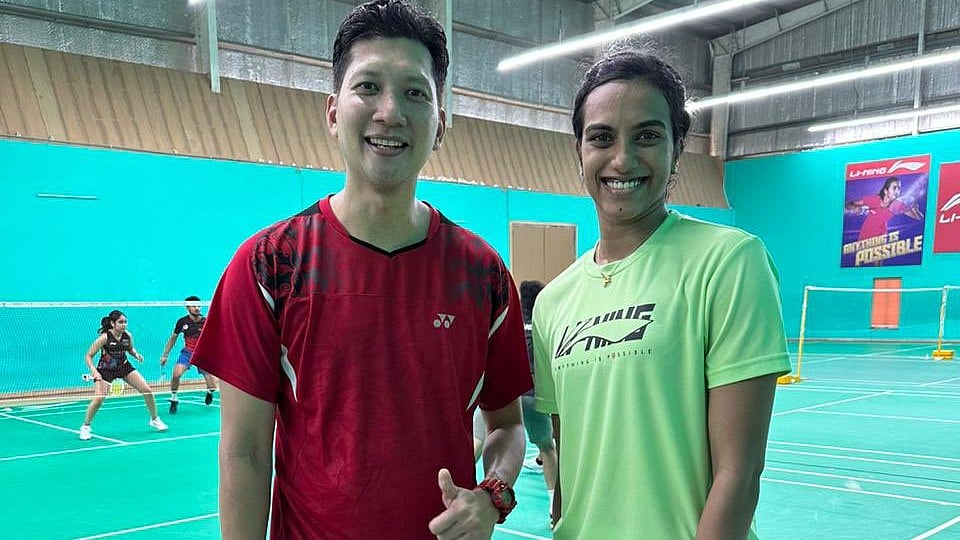 <div class="paragraphs"><p>PV Sindhu announces her new coach</p></div>