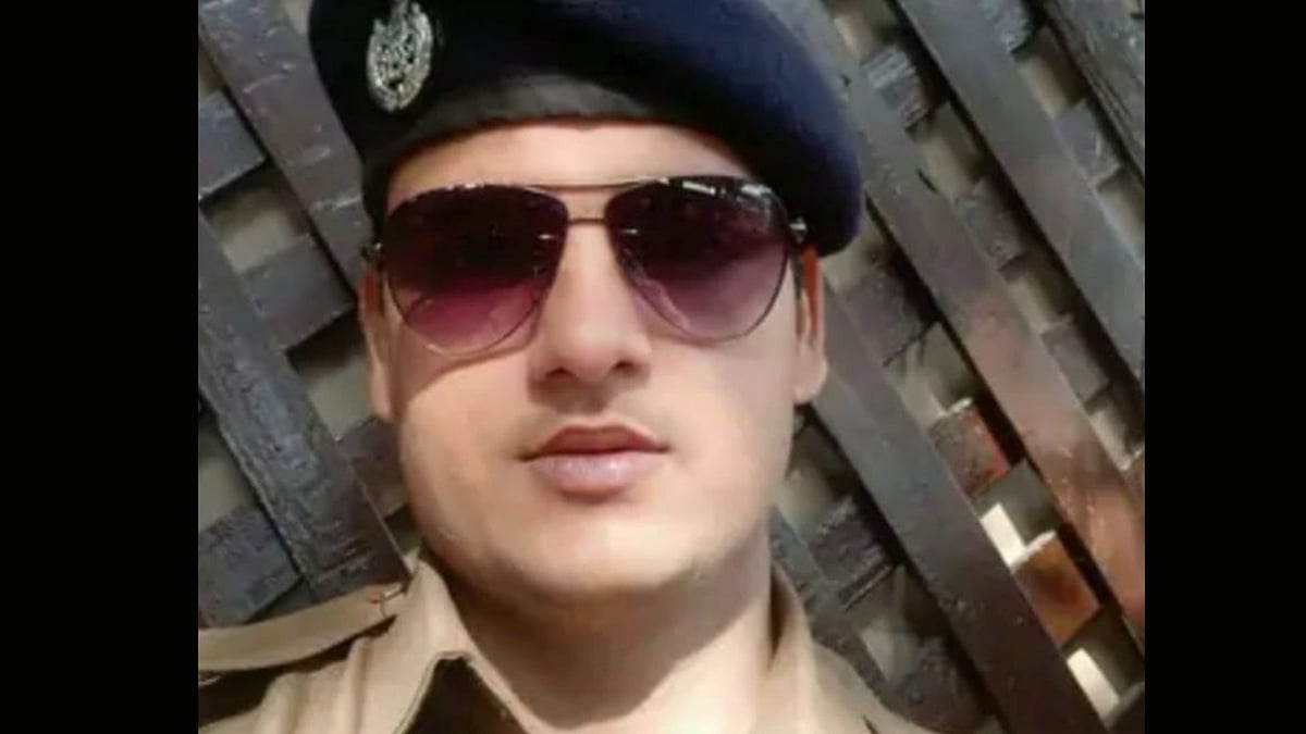 <div class="paragraphs"><p>33-year-old RPF Constable Chetan Singh allegedly fired 12 rounds from his automatic service weapon, killing his colleague ASI Tikaram Meena and three passengers – identified as Abdul Kadir, Mohammed Asghar and Syed Saiffudin – in the Mumbai-bound train early on the morning of 31 July. </p></div>