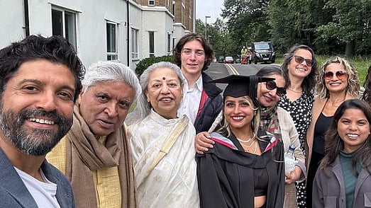 <div class="paragraphs"><p>Actor-director Farhan Akhtar recently attended his daughter Shakya Akhtar’s graduation ceremony.</p></div>