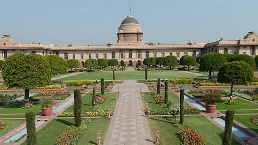 <div class="paragraphs"><p>Amrit Udyan visiting dates and timings are stated here for the people.</p></div>