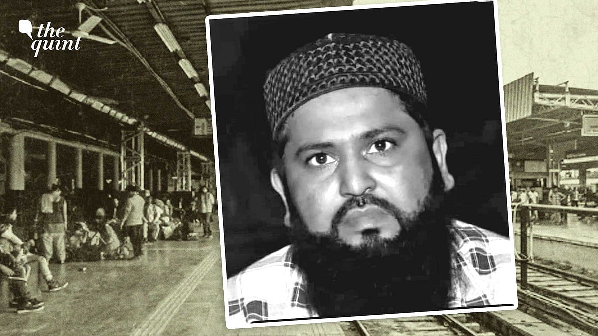 <div class="paragraphs"><p>RPF constable Chetan Singh shot and killed four people on board the Jaipur-Mumbai Superfast Express. The kin of one of the victims - Syed Saifuddin - claims the incident was a terror attack and that the victim was asked his name before being shot.</p></div>