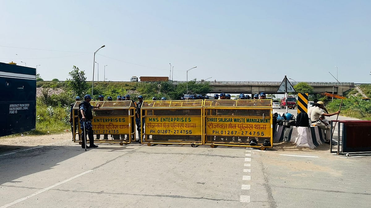 <div class="paragraphs"><p>The Haryana government has beefed up the security in Haryana's Nuh, and neighbouring areas as&nbsp;the Vishwa Hindu Parishad (VHP) carries on with its Braj Mandal Yatra&nbsp;on Monday, 28 August.</p></div>