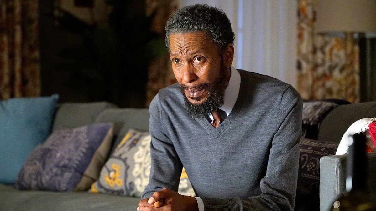 <div class="paragraphs"><p><em>This Is Us</em> actor Jon Cephas Jones has passed away.</p></div>
