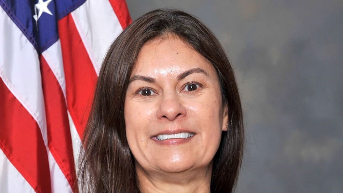 <div class="paragraphs"><p>Indian-American Shohini Sinha Heads FBI's Salt Lake City Office.</p></div>