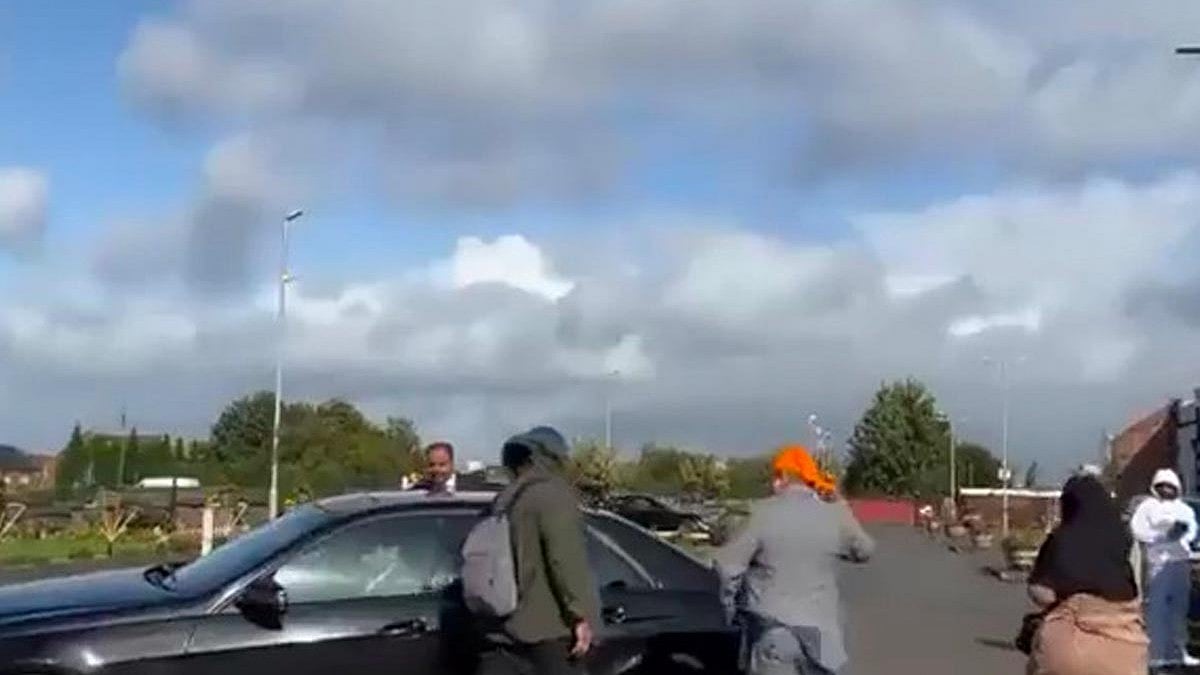 <div class="paragraphs"><p>A purported video of the incident, which has been going viral on social media, shows two men standing next to the High Commissioner's car, and one of them trying to open the vehicle's door, which is locked from the inside.</p></div>