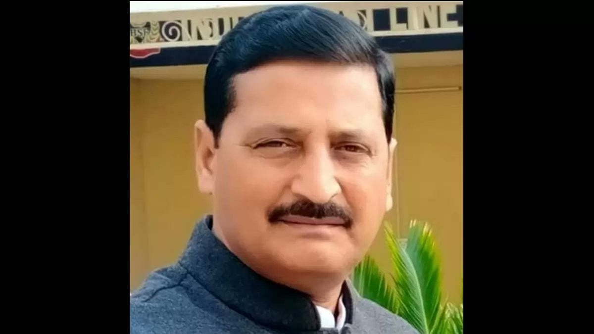 <div class="paragraphs"><p>Mamman Khan. </p></div>