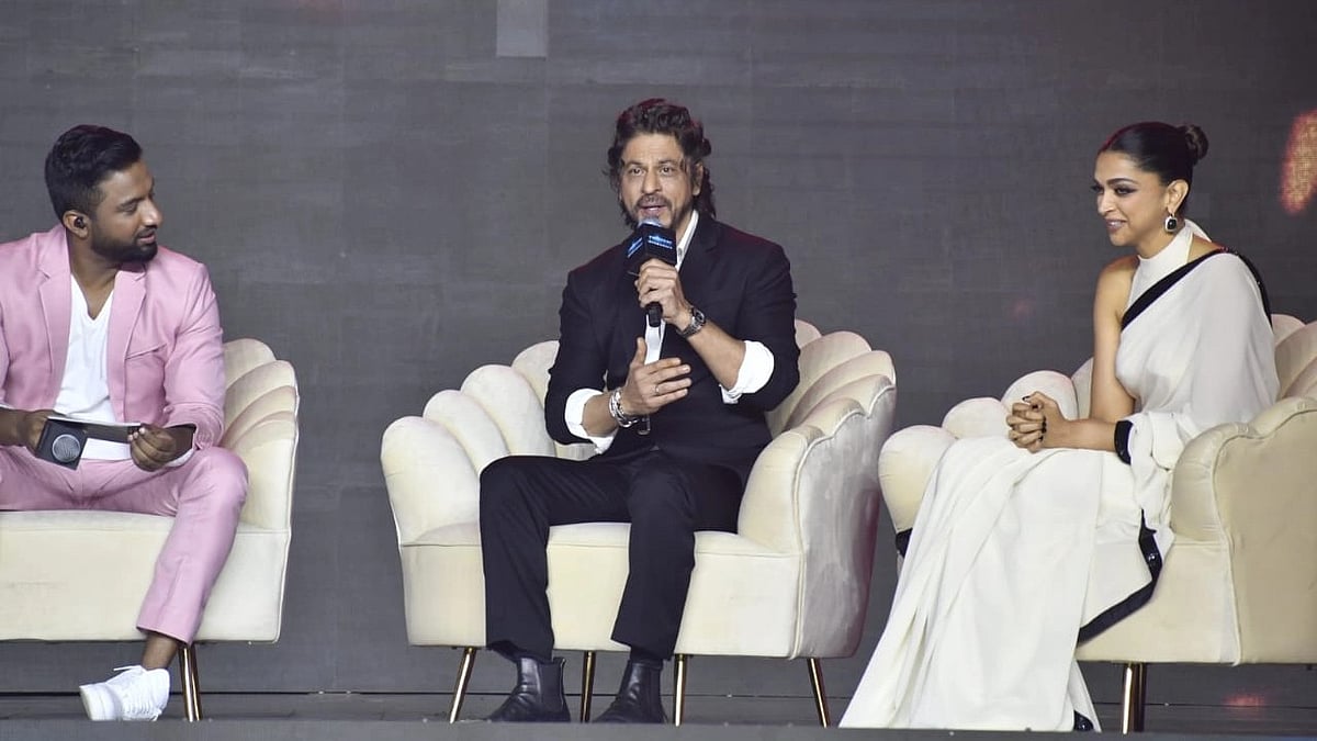 <div class="paragraphs"><p>'We Fooled Deepika’: SRK on Deepika Padukone's Lengthy Role In Jawan</p></div>