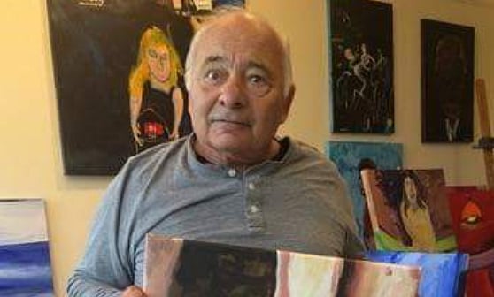 <div class="paragraphs"><p>Burt Young, Oscar-Nominated 'Rocky' Actor Dies at 83</p></div>