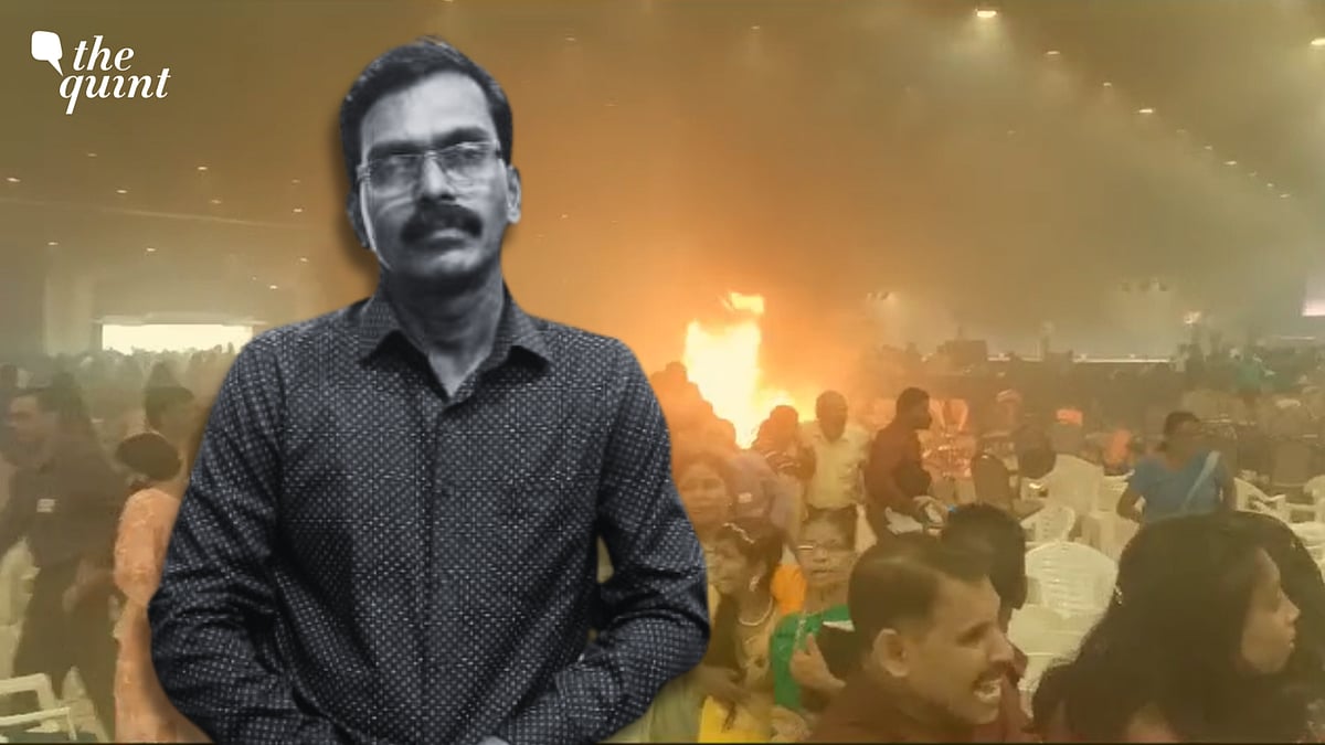 <div class="paragraphs"><p>The blasts occurred during a prayer meeting of the Christian denomination – Jehovah's Witnesses – which Martin was formerly a part of.</p></div>