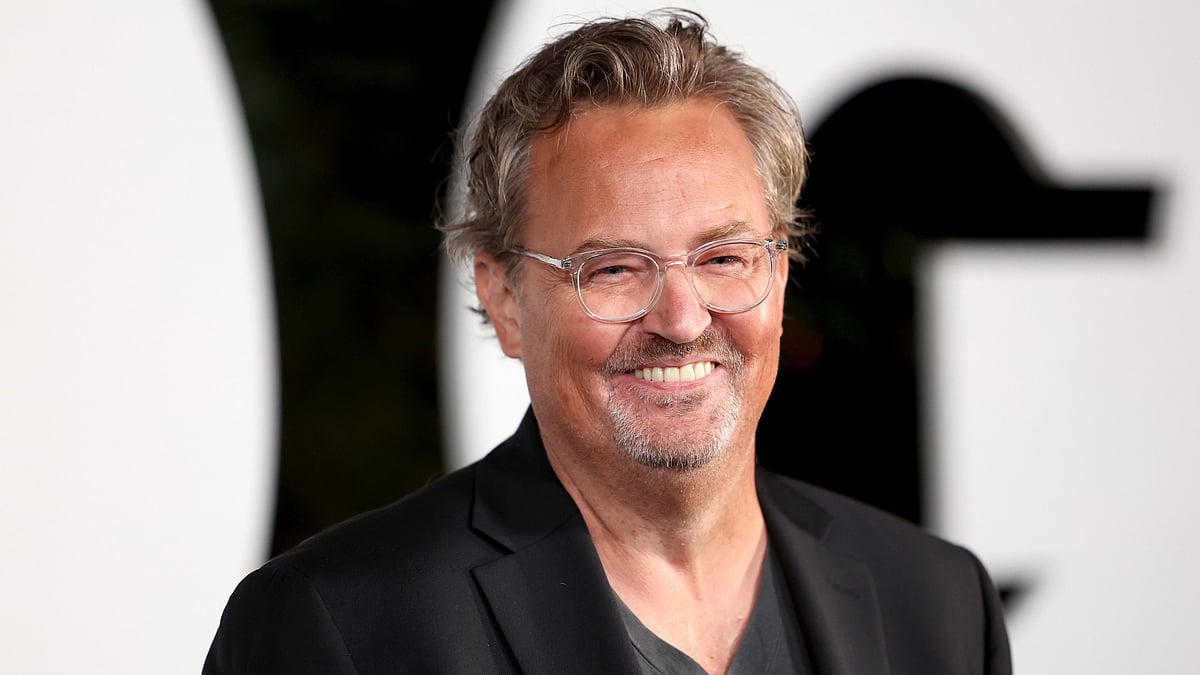 <div class="paragraphs"><p>Matthew Perry, the American actor who famously starred in the hit '90s sitcom <em>Friends</em>, has passed away.</p></div>