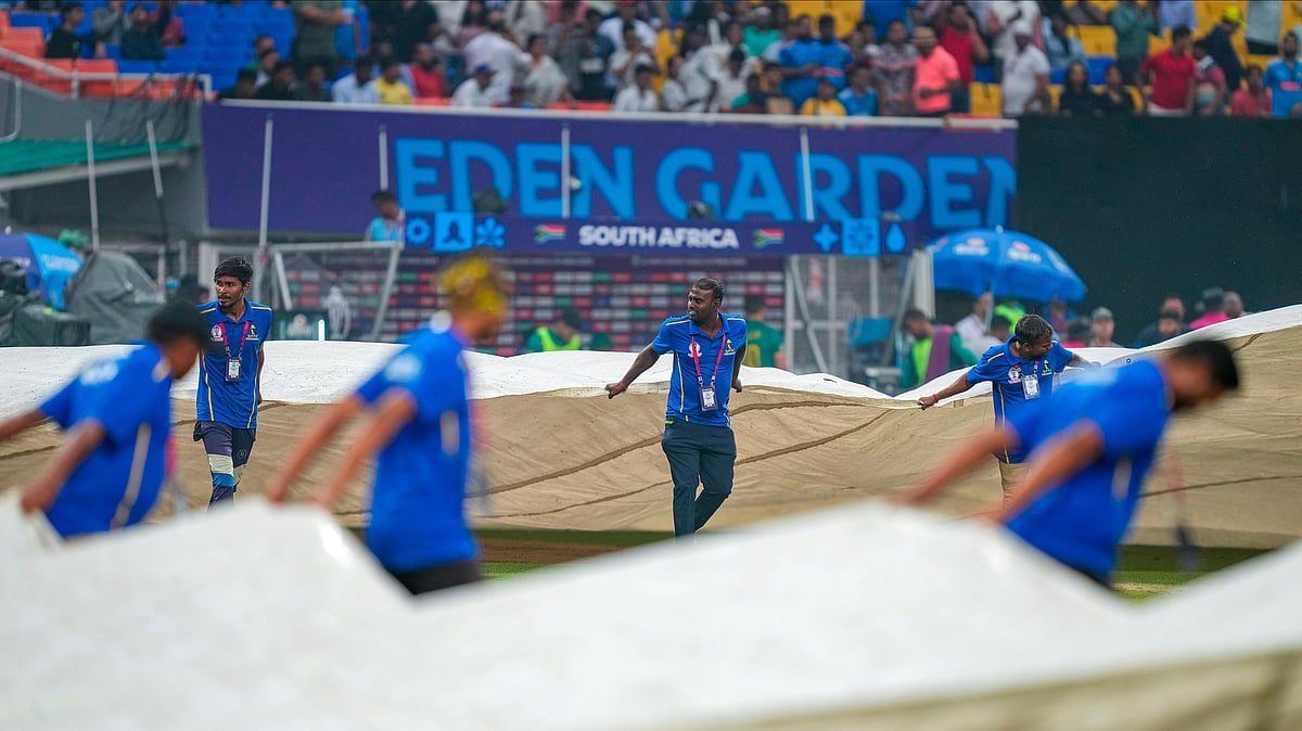 <div class="paragraphs"><p>ICC World Cup 2023: South Africa vs Australia – What if It Rains Again? Everything About Reserve Day</p></div>