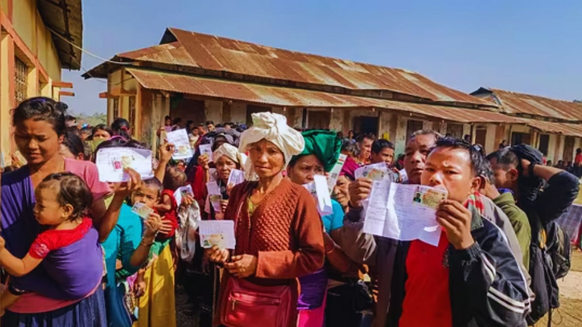 <div class="paragraphs"><p>Voters lining up to vote in Mizoram. Image used for representation only. </p></div>