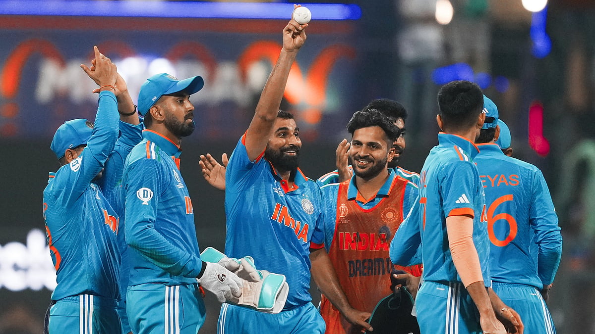 <div class="paragraphs"><p>ICC World Cup 2023: Every Record That Mohammed Shami Broke with Fifer vs Sri Lanka</p></div>