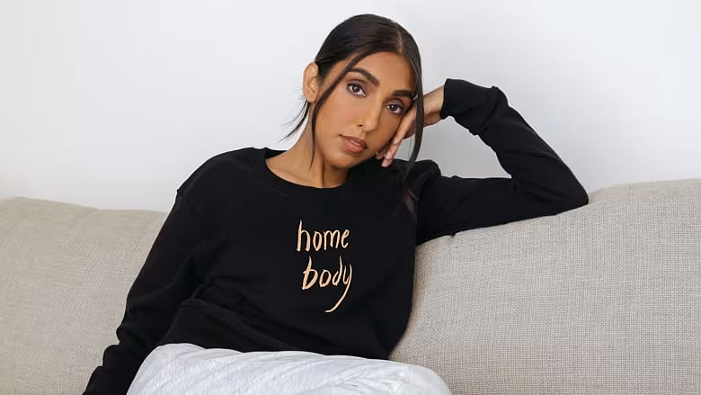 <div class="paragraphs"><p>Rupi Kaur Calls White House's Reply 'Gaslighting' After Rejecting Diwali Invite</p></div>
