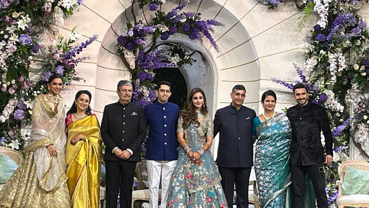 <div class="paragraphs"><p>Deepika Padukone and Ranveer Singh had attended Jay Kotak and Aditi Arya's wedding reception.</p></div>