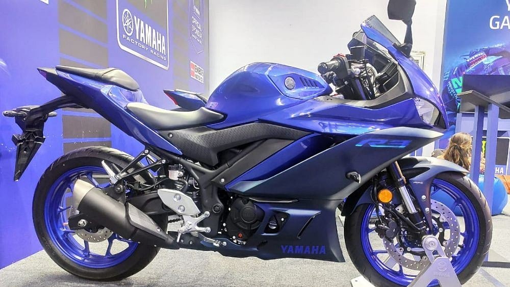 <div class="paragraphs"><p>Yamaha YZF-R3 & MT-03 India launch will happen today, 15 December 2023.</p></div>