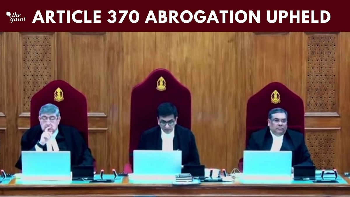<div class="paragraphs"><p>SC Upholds Abrogation of Article 370 LIVE UPDATES</p></div>