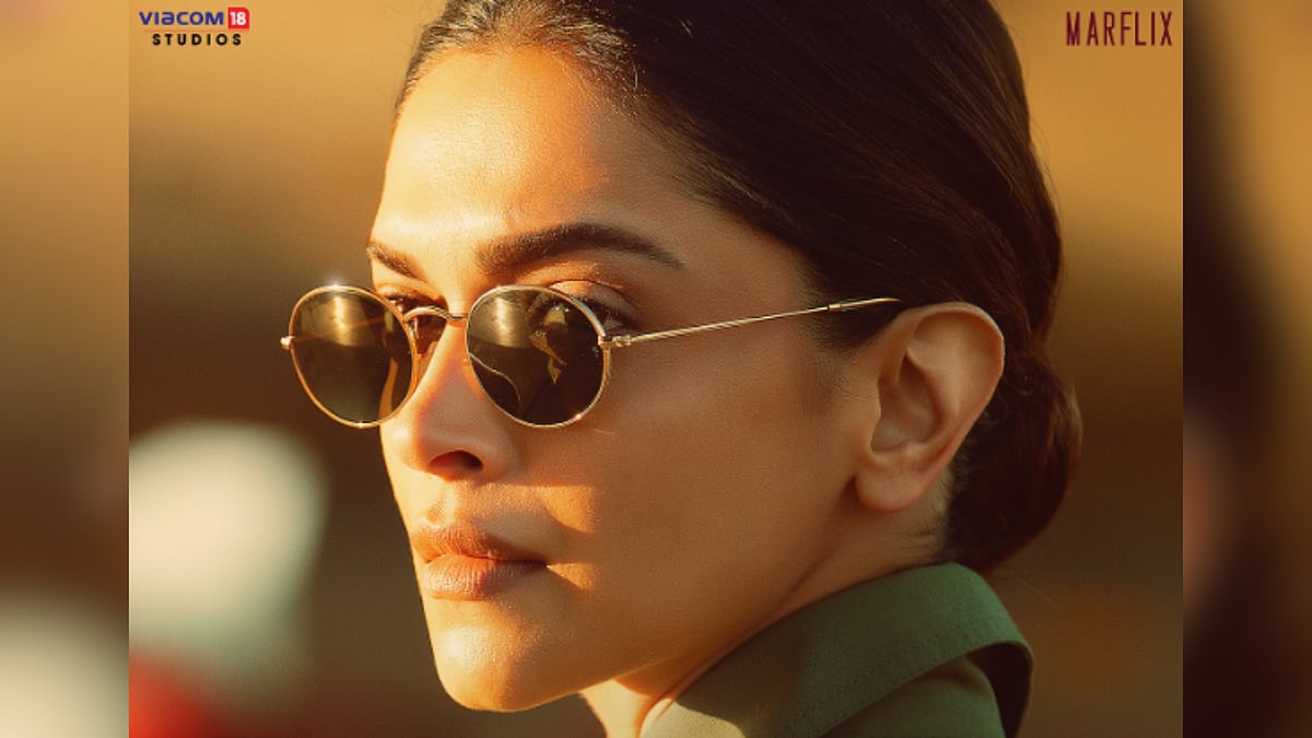 <div class="paragraphs"><p>Deepika Padukone Looks Fierce As Squadron Leader Minal Rathore</p></div>