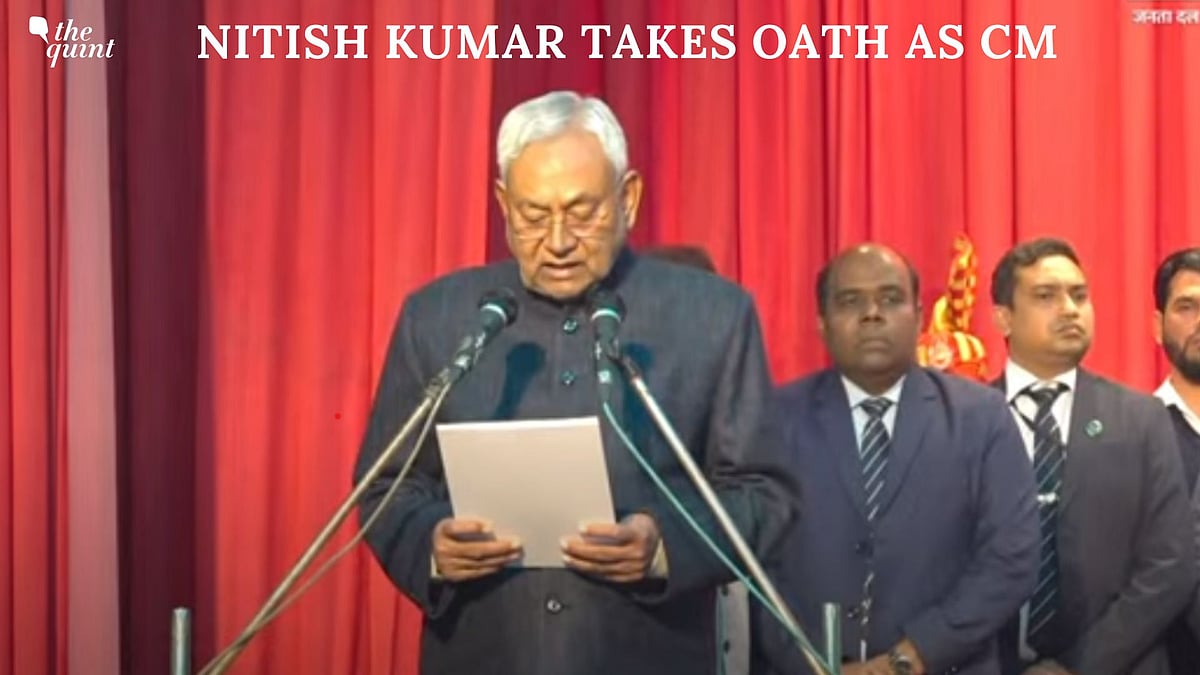 <div class="paragraphs"><p>Bihar Political Crisis LIVE | Nitish Kumar Stakes Claim to Form Govt with BJP After Resignation; JD(U) Blames Congress</p></div>