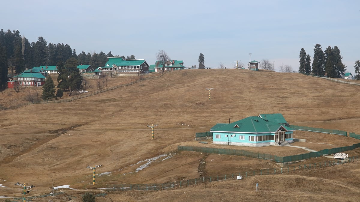 <div class="paragraphs"><p>The meadow, usually teeming with skiers enjoying training sessions in January, is empty and silent. Chairlift and snow-beaters are not functioning. Patches of melting snow are seen where once four to six feet of accumulated snow delighted visitors.</p></div>